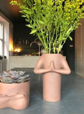 西班牙设计品牌DOIY趣味花瓶