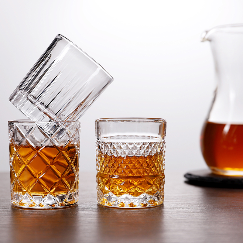 酒杯75毫升一两半新款酒吧烈酒杯shot杯洋酒白酒杯杯架创意杯包邮 - 图3