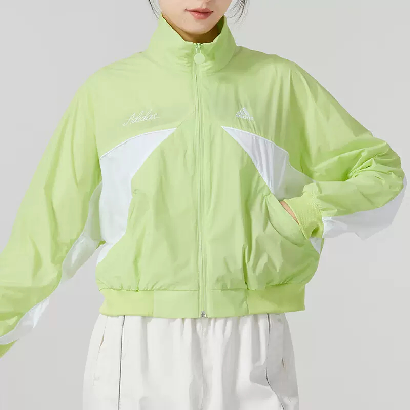 正品Adidas/阿迪达斯女装秋款运动夹克宽松休闲防风外套 IP7101