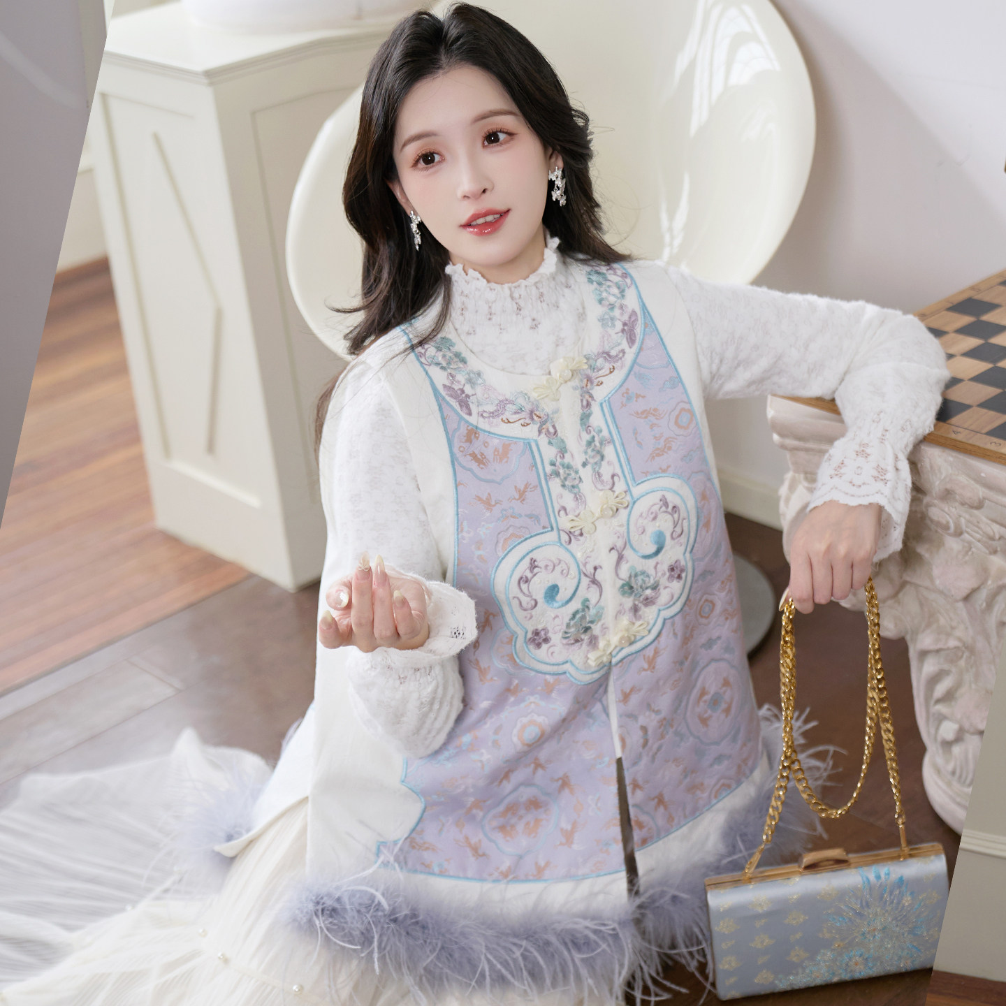 如意 清水溪汉初秋冬汉服女新款温柔百搭国风马甲简约大方内搭,淘宝优惠券,粉丝福利购,淘宝优惠卷