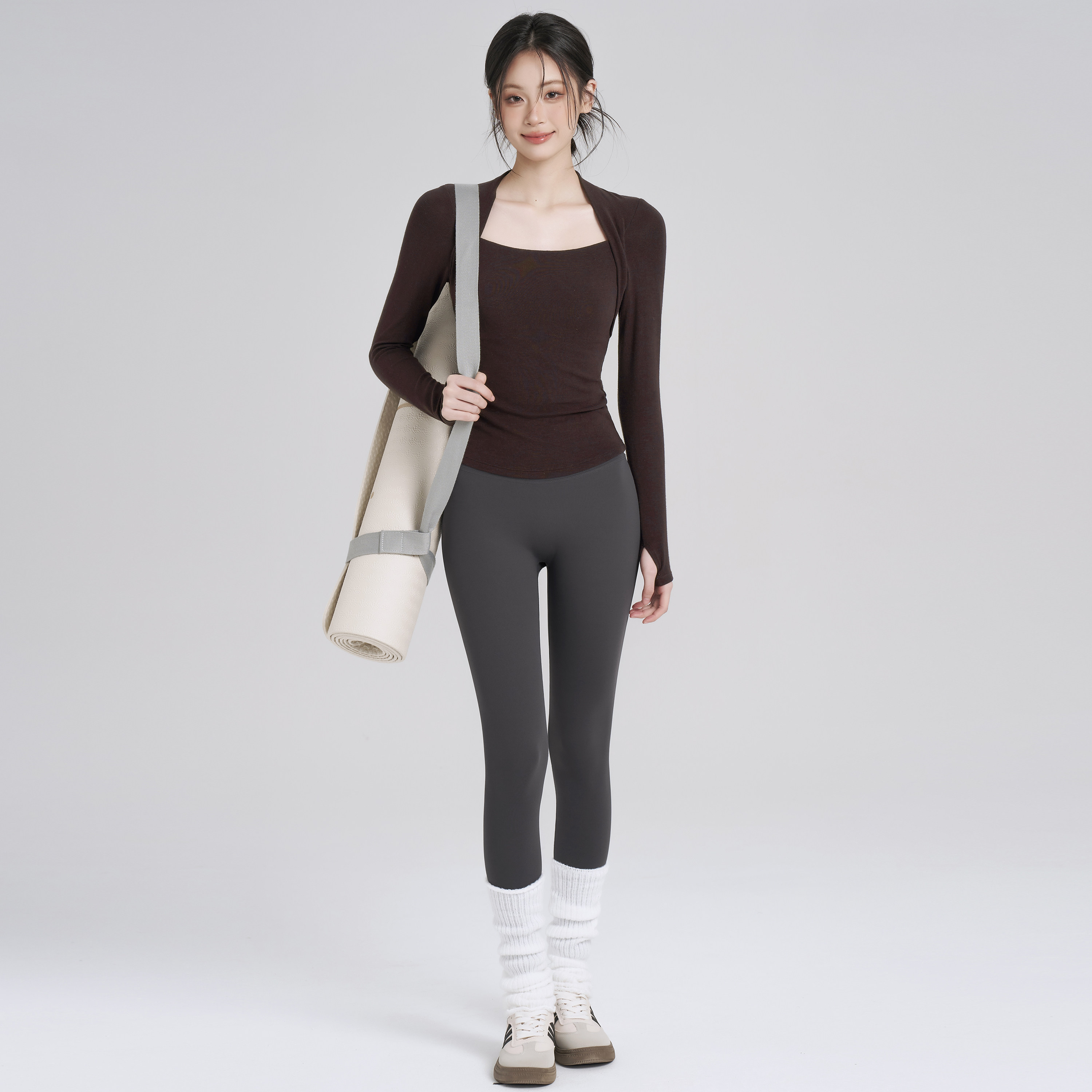 岚纹带胸垫健身服女紧身显瘦跑步运动长袖普拉提瑜伽上衣套装秋冬,淘宝优惠券,粉丝福利购,淘宝优惠卷