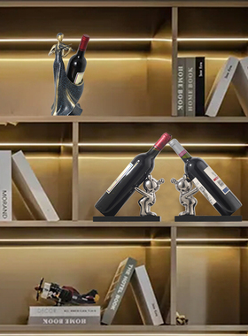 电镀暴力熊红酒架轻奢