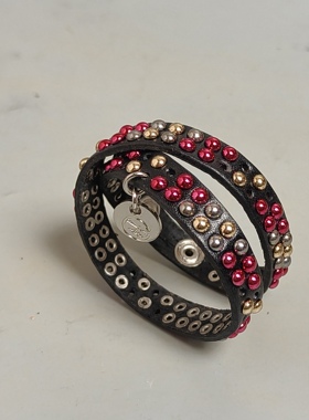 香港15/16时尚嬉皮机车风格铆钉真皮牛皮手链 皮手环颈圈阿美咔叽