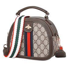 秋冬新款包包潮斜挎包女时尚百搭