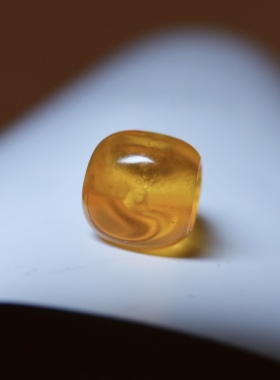 牧区黄色树脂料器一体式三通佛头文玩纯手工DIY念珠束尾百搭配饰