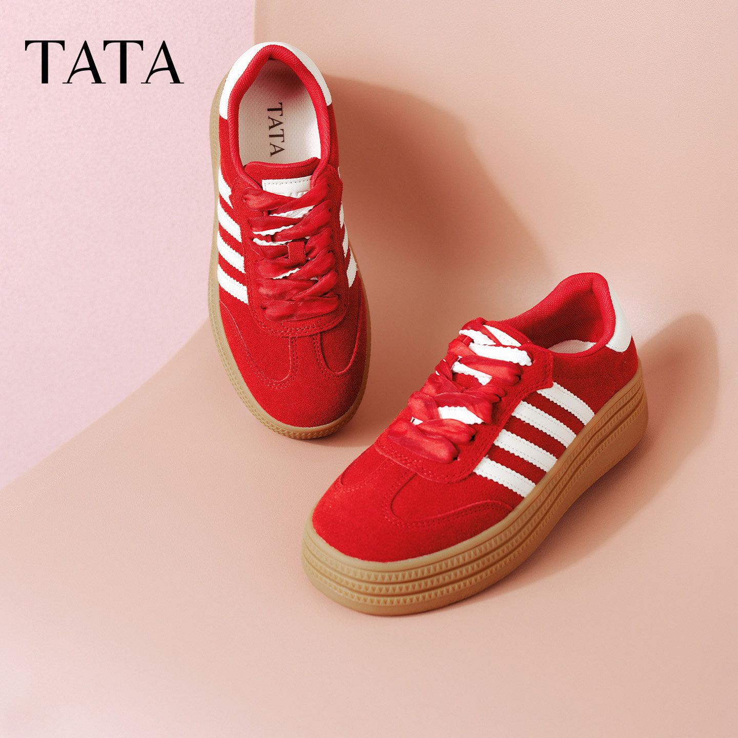 【胡可推荐】TATA他她女鞋2025舒适德训鞋女百搭,淘宝优惠券,粉丝福利购,淘宝优惠卷