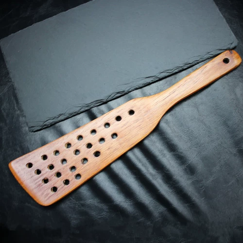 Деревянная лопата из японского стиля Сплюснутая кастрюль Деревянная лопата с дырой дома не -стабиль