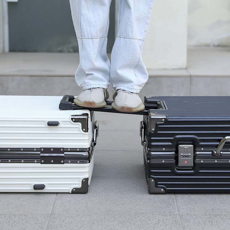 美旅官方28寸万向轮拉杆箱男女通用旅行箱铝框男女学生耐用行李箱,淘宝优惠券,粉丝福利购,淘宝优惠卷