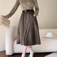 High-quality leather belt and elastic waist sheepskin skirt