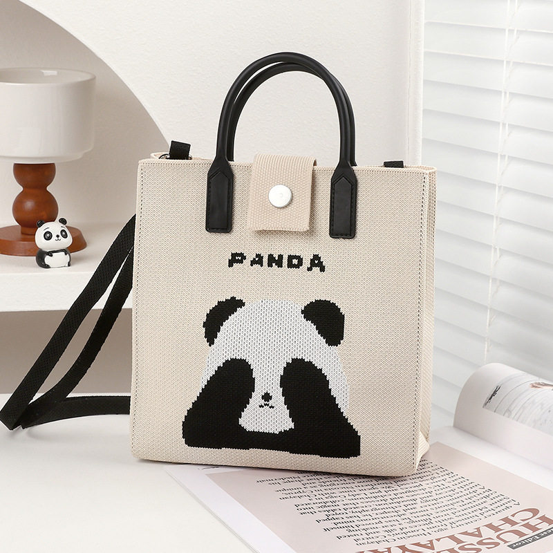 可爱大熊猫针织包女新款通勤单肩包学生手提袋百搭托特包可爱卡通