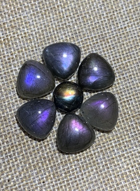 拉长石吊坠月光石精美三角形裸石