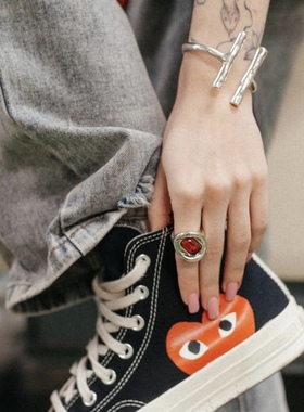 西班牙轻奢潮牌中性大宝石戒指女高级感轻奢小众设计感戒指