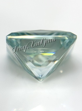 100%莫桑钻公主方浅绿色裸石过钻笔带腰码VVS1 925银饰品镶嵌配石