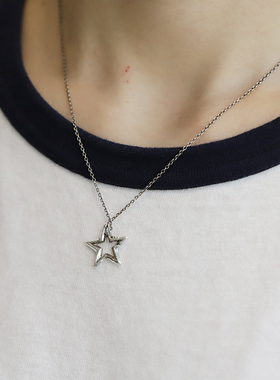 银立体空兴星星复古项链