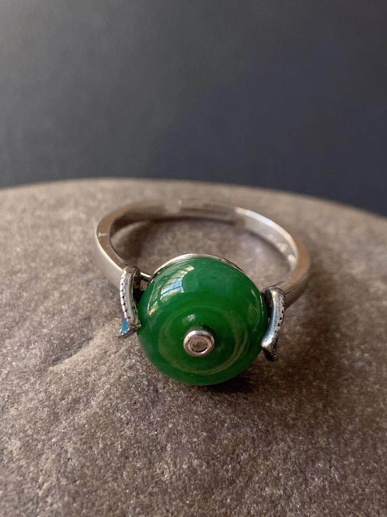 Natural Hetian jade jasper ring for women s925 silver inlaid safety buckle live ring ring adjustable ring for girlfriend