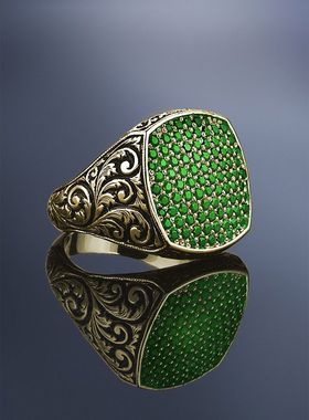 新品蓝钻钉子戒指复古朋克满钻男士戒指