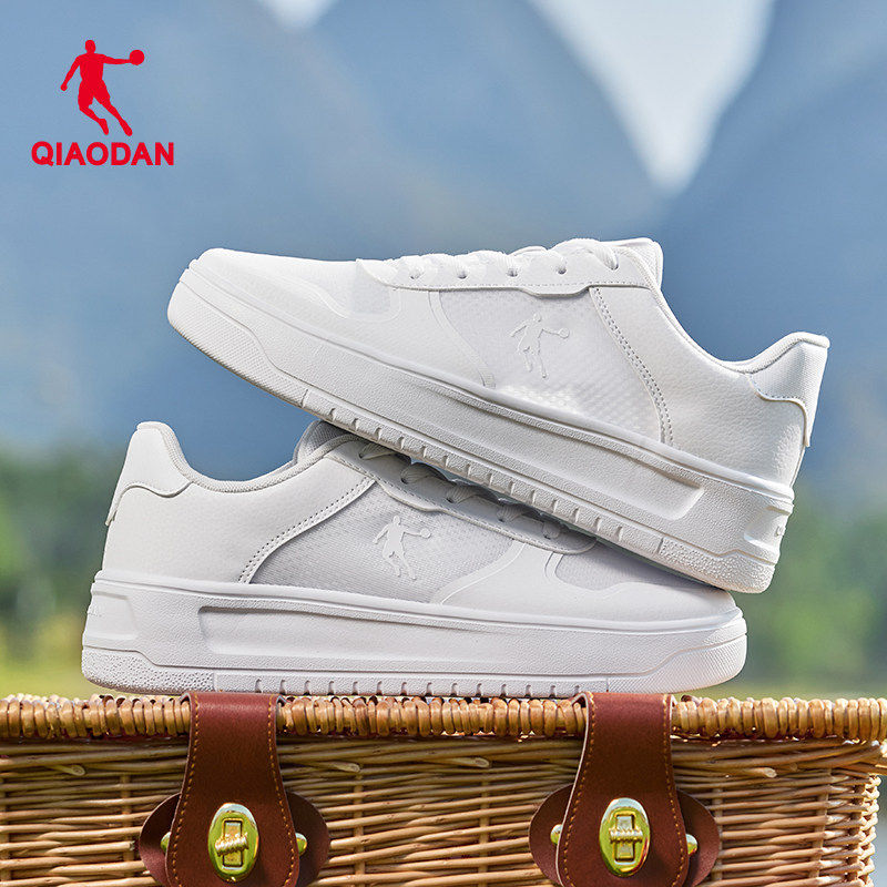 乔丹小白鞋女鞋2024夏季新款低帮网纱面透气运动休闲樱花板鞋女