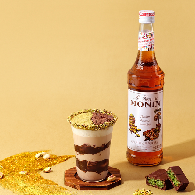 Chocolate pistachio flavored syrup 700ml