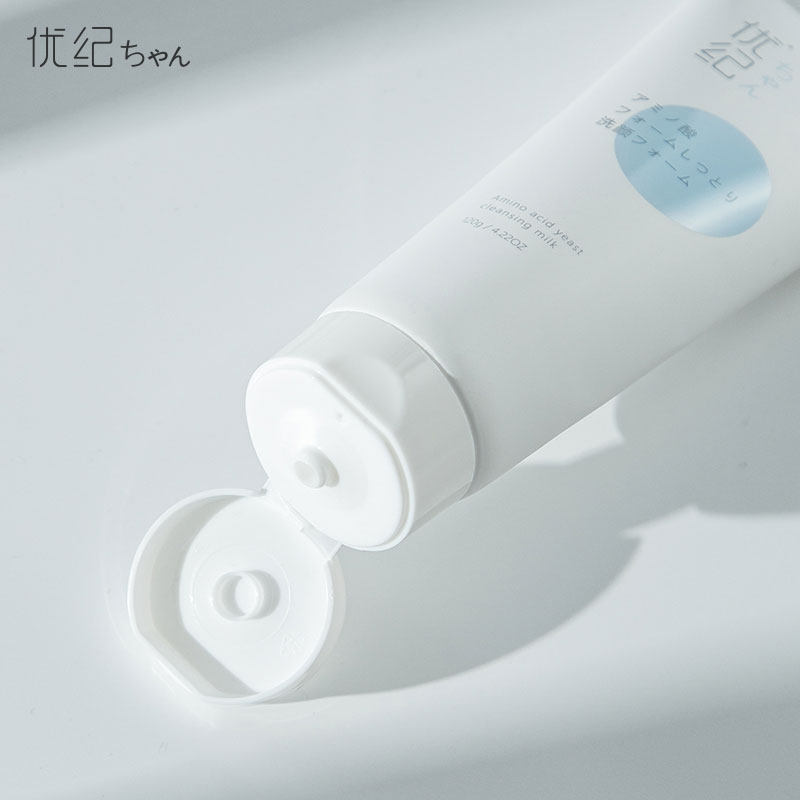 优纪女氨基酸酵母深度清洁洗面奶 优纪洁面