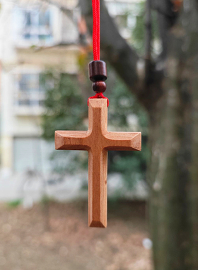 修边桃木十字架项链毛衣链