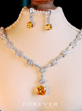 新款设计师轻奢项链幸运锁骨链