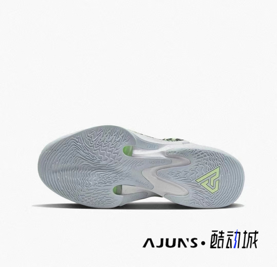 Nike耐克 Zoom Freak 4字母哥4代实战篮球鞋白绿国内版防滑耐磨 - 图2