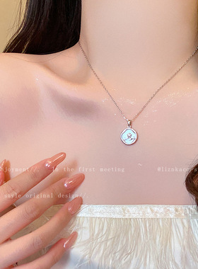 简约冷淡风花朵吊牌项链女时尚气质百搭高级感小众锁骨链项饰