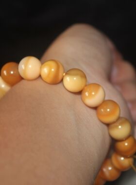 【一图一物】缅甸黄玉半玉化手串带眼蛋黄色百搭越带越润