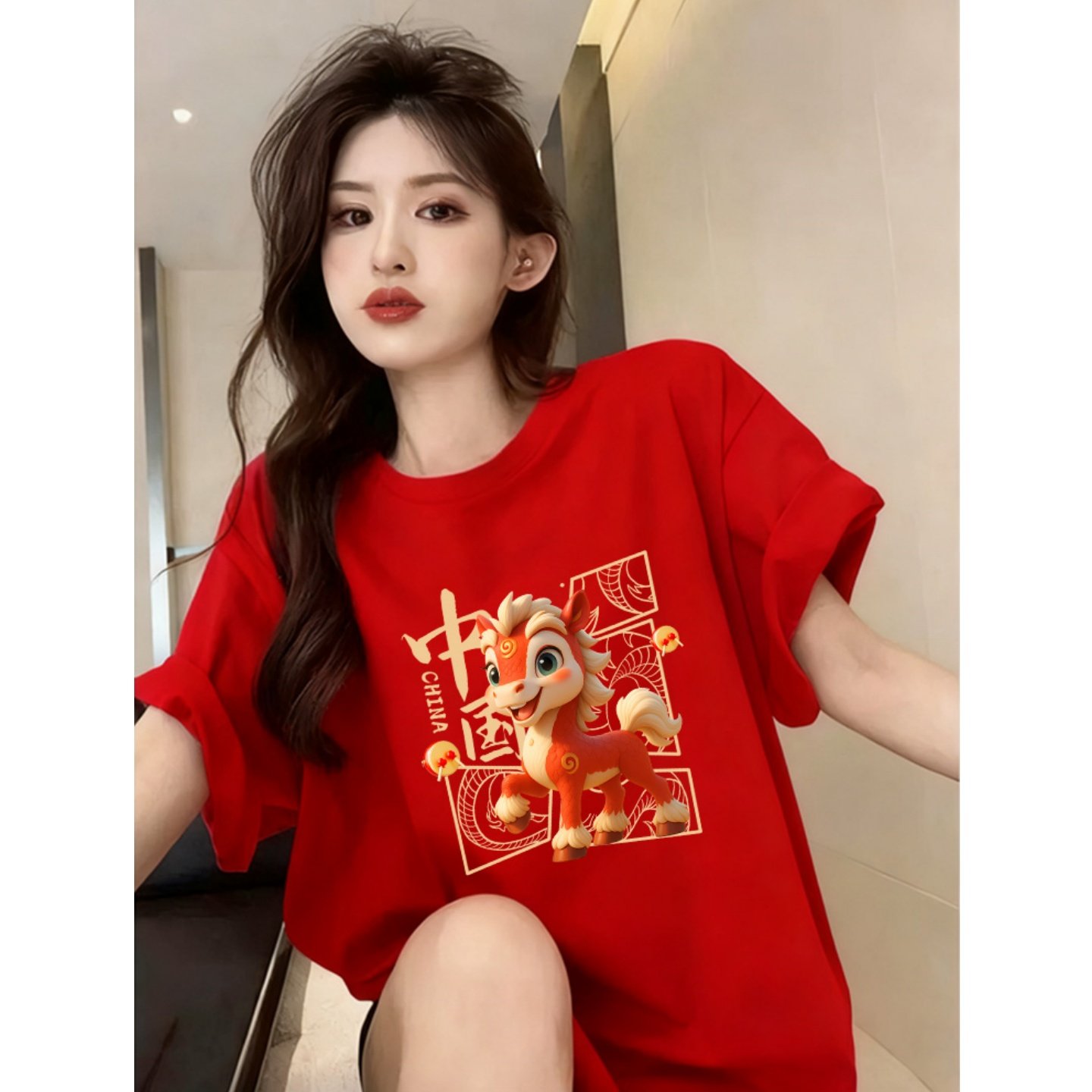 2026新款本命年红色马印花短袖t恤女圆领纯棉大码打底衫宽松上衣,淘宝优惠券,粉丝福利购,淘宝优惠卷