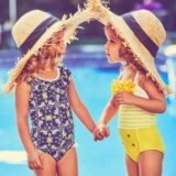 限时特价 j*anie j*ack现货新款JJ女童儿童连分体游泳衣防晒温泉i