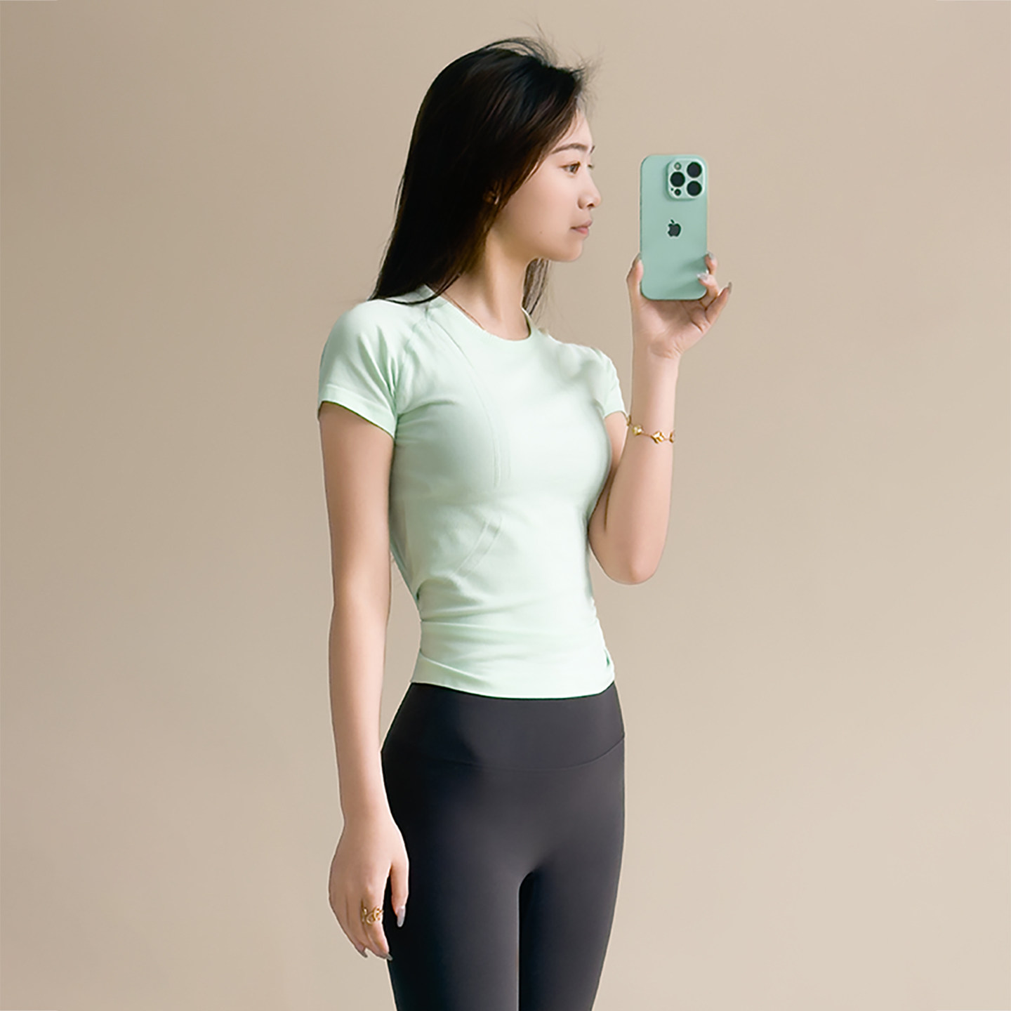 蓝小可Blue夏季运动上衣瑜伽服女高弹力健身短袖速干显瘦健身T恤,淘宝优惠券,粉丝福利购,淘宝优惠卷