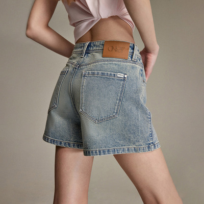 ONLY莱卡闪耀亮钻装饰A字牛仔裤