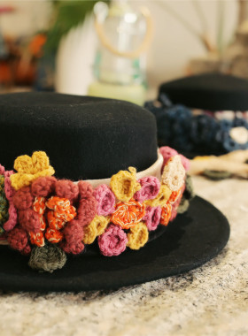 春光 设计感宽松纯手工钩花立体45r风格项链腰带