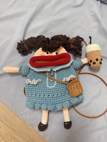 Stuuuly香肠嘴手机包手工diy编织材料包毛线钩针大嘴包小晓晗成品 - 图2