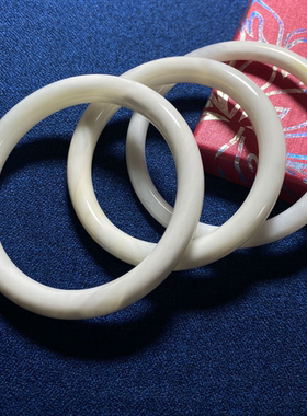 贝壳贝饰手镯海贝圆条手镯贵妃女士镯子首饰饰品