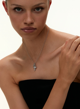 情绪波动925银十字架水钻项链