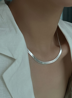 纯银简约通勤百搭宽版蛇骨链