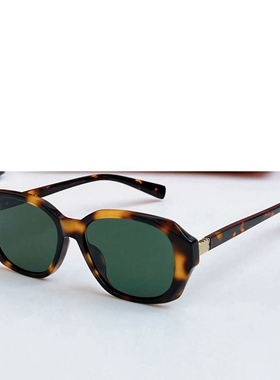 男女通用方形遮阳太阳镜防紫外线