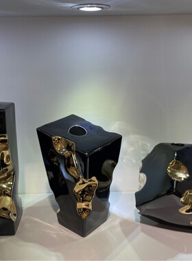 创意黑色镀金陶瓷花瓶摆件现代简约时尚家居装饰品客厅台面摆设