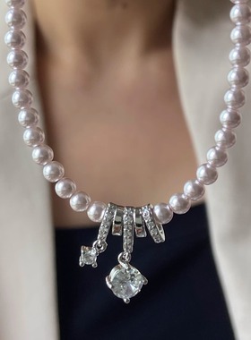 曼塔玫瑰色施家珍珠项链女2025年新款高级感轻奢小众锁骨链时尚