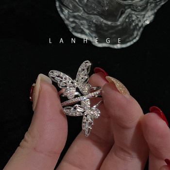 United French style <Die Lian Qimeng> high-end hollow sparkling diamond open fingerring ແຫວນແຟຊັ່ນຂອງແມ່ຍິງ