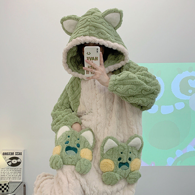 法兰绒可爱连体女款嘟嘟猫睡衣 戴蜜睡衣/家居服套装