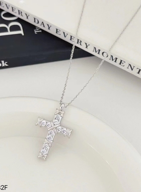 高级感S925银璀璨锆钻十字架项链女小众锁骨链轻奢颈链2025年新款