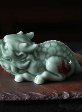 小麒麟招财陶瓷摆件小貔貅茶室茶桌家居客厅装饰品办公桌面装饰摆