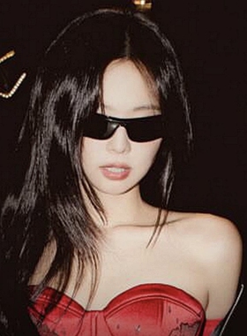 jennie同款户外骑行镜遮阳防晒登山运动爬山墨镜女款潮圆脸太阳镜
