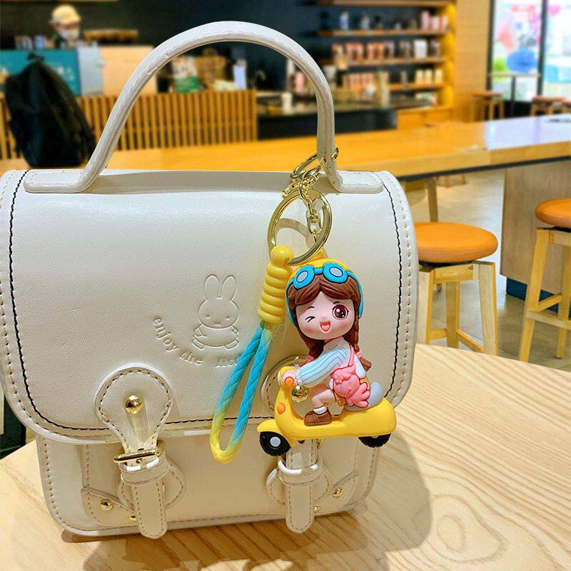 钥匙链情侣挂件汽车创意小电动车男情人节女孩可爱礼品钥匙扣挂饰