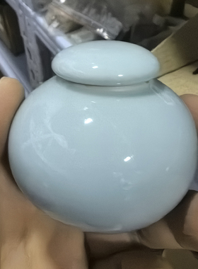 观云堂龙泉窑圆形香粉罐密封性好