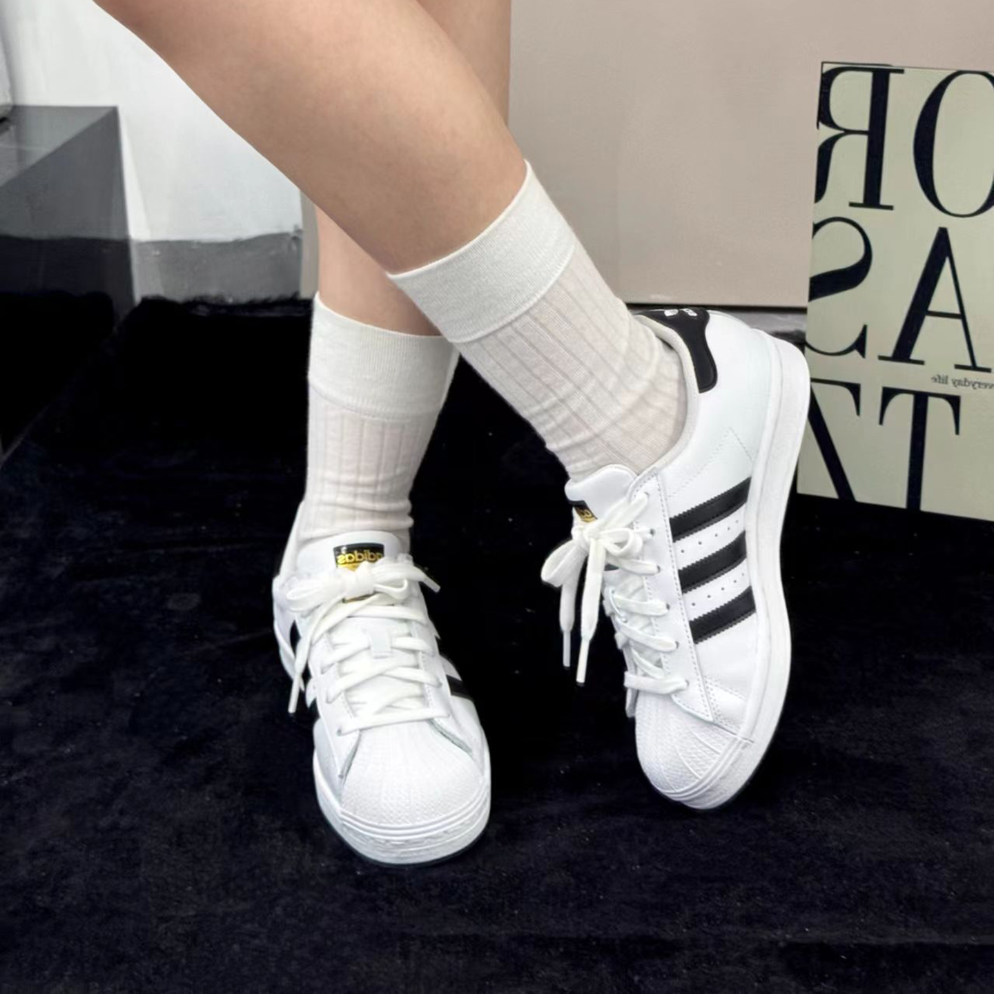 Adidas/阿迪达斯Superstar男女同款低帮贝壳头经典运动鞋EG4958 - 图2