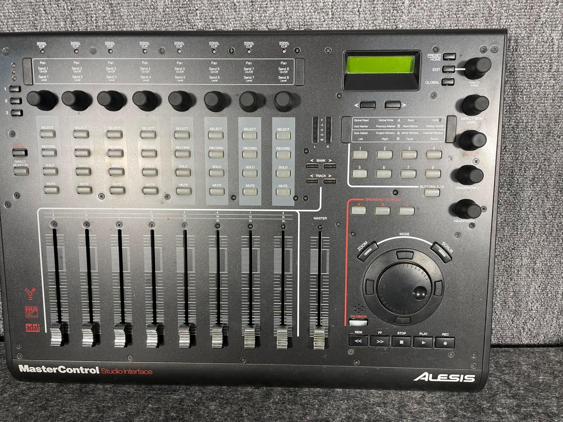 Alesis MasterControl录音控制台，火线声卡 - 图1