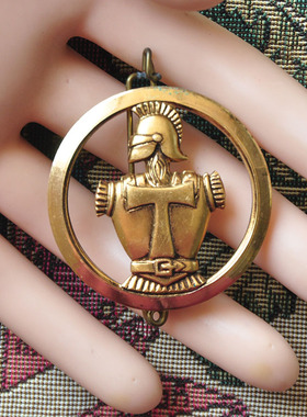 法国艺术宗教风胸针勋章